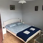 Affittacamere W Starej Lesnej 3*