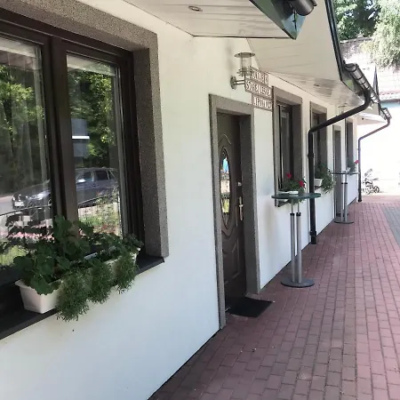 W Starej Lesnej 招待所